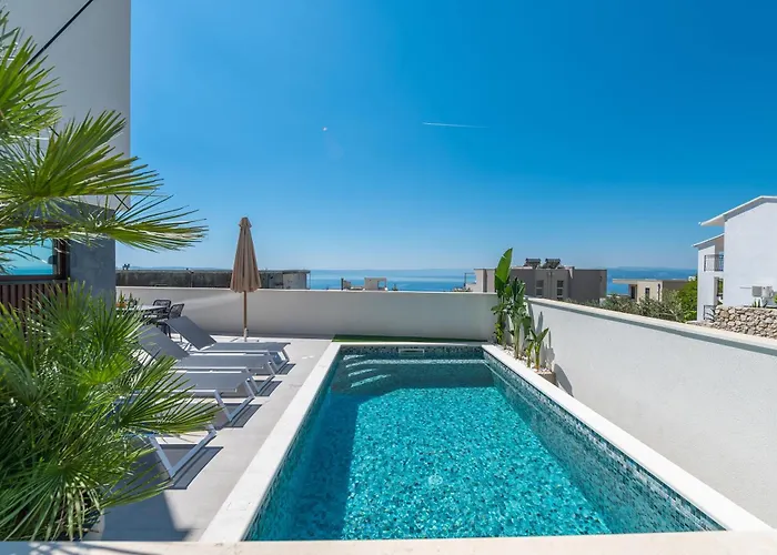 Hillson Макарська